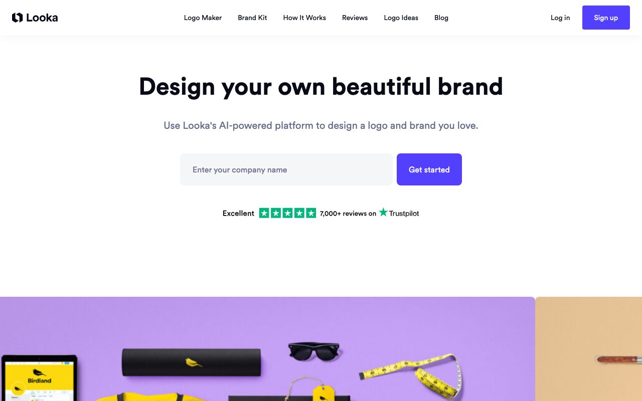 Главная страница Looka с заголовком Design your own beautiful brand и полем для ввода названия компании